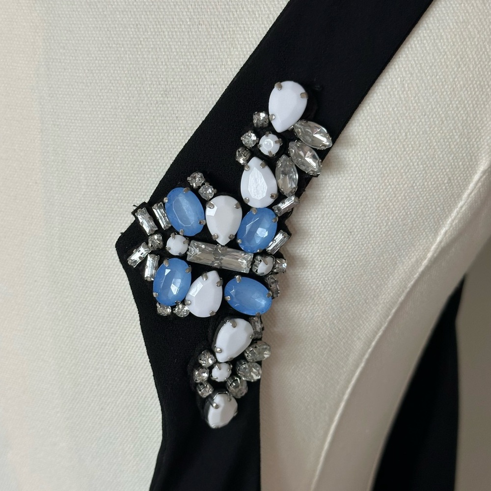 Chic Zara Black Backless Mini Dress with Blue and White Embellishments-L - Picture 5 of 12
